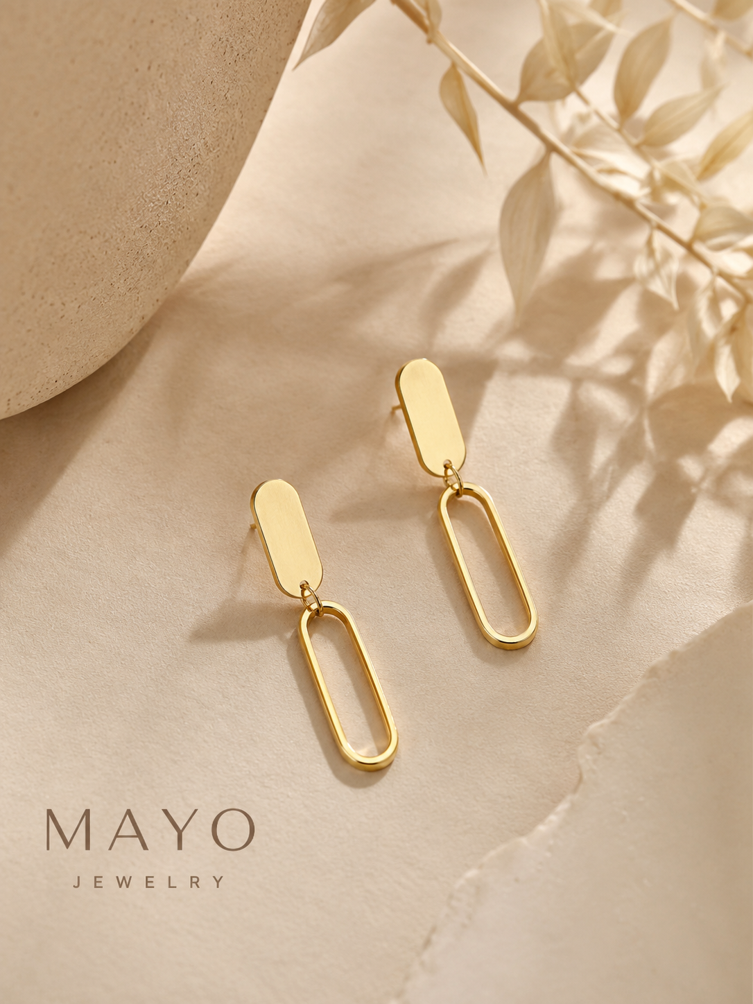 MAYO 金色几何长耳环